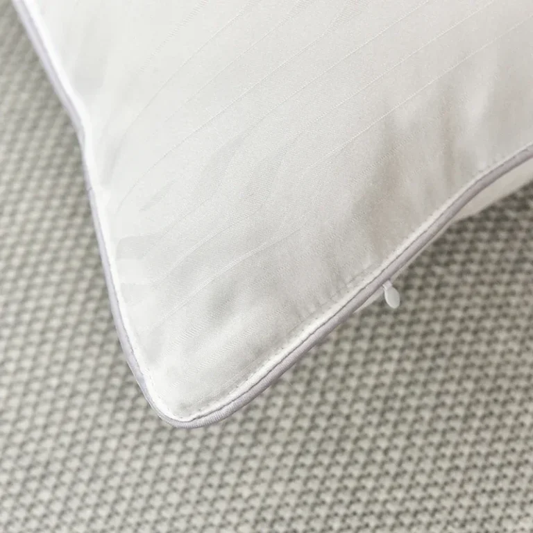 Mulberry Silk Bedding Pillows 48*74 1100 Grams Natural Silk Filling Jacquard Anti Mite Soft Fluffy Hotel Neck Sleeping Pillows - Image 6