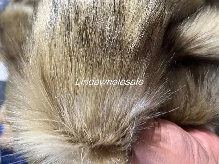 FocusFur™ Arctic Pile – 5cm Dye-Tip Faux Fox Fur Fabric - Image 3